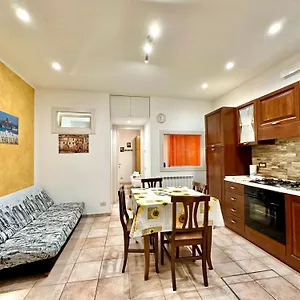  Apartment Il Rifugio Del Marinaio By Housilia Italien