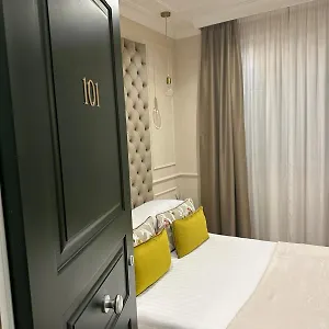 Nouvelle Maison Rome Luxury Palace Affittacamere