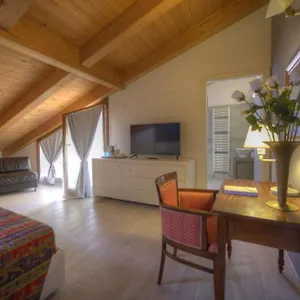  Apartment Holidays Alle Rose Italien